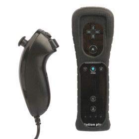 Controle Nintendo Wii Remote Plus + Nunchuck Preto Wii U