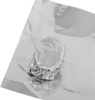 Image of CAKE DECOR Aluminum Cut Foil Chocolate Wrapper - Silver 8cm x 8cm / 3.15 x 3.15 inches - 200pcs, Perfect for Candy & Dessert Wrapping