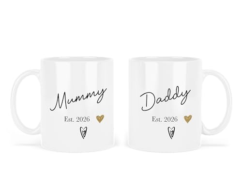 UNIQUEPGIFTS New Mummy and Daddy Mug Set 2026 Mum and Dad Gifts Pregnancy Reveal Congratulations Christmas Birthday Keepsake for Him or Her White 11 Oz Mugs