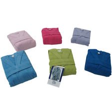 Albornoz con capucha talla M para momentos de relax y spa en casa 3