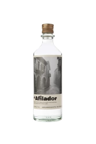 El Afilador Tradicional - Aguardiente de Orujo - Botella 700 ml (El empaque puede variar)