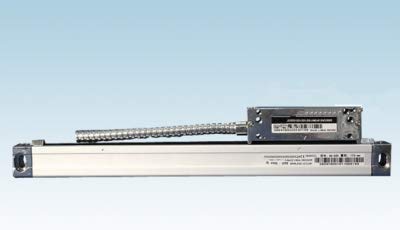Éviter les erreurs d'usinage avec l'encoder optique linéaire KA500 520 mm 5 µm