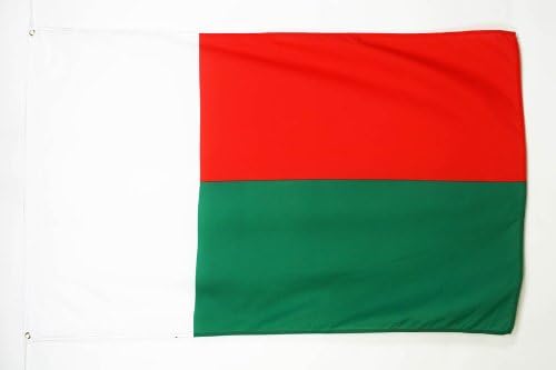 AZ FLAG - Drapeau Madagascar - 150x90 cm - Polyester léger - Drapeau Malgache Avec Oeillets Métalliques Intégrés - 80g