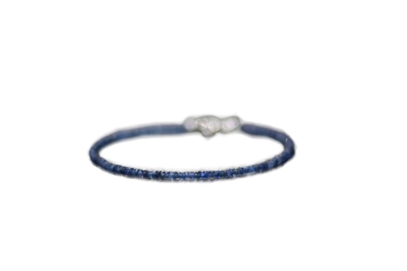 Bracelet saphir 2mm délicat, fini les bijoux lourds et irritants