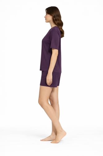 Image of Duchess Women's Cotton Printed Night Suit Set of Top & Shorts Pajama Set
