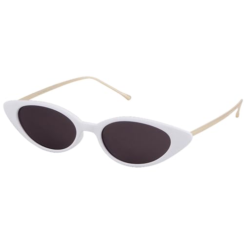 Lunettes œil de chat rétro pour parfaire votre look en terrasse ou lors de vos sorties en ville