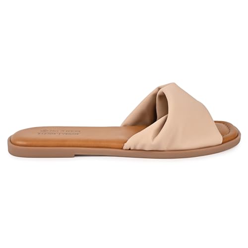 Image of Call It Spring Women's Black Flat sandals