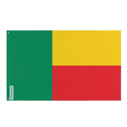 Drapeau du Bénin durable face au vent avec œillets métalliques