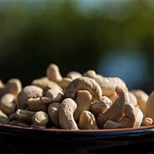 Miniatura 4 de AZNUT Raw Cashews, 100% Natural Premium Quality,Product from Brazil, Jumbo Size, Non Gmo Project Certified and Kosher Certified (Raw, 3 LB)