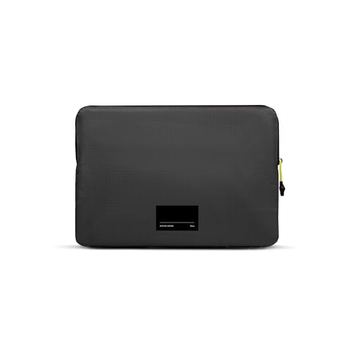 Native Union Ultralekki rękaw, trwały, lekki, trwały - wykonany w 100% z tkaniny Ripstop z recyklingu - kompatybilny z MacBook Pro 35.6 cm M4 (2021 i nowsze) - czarny