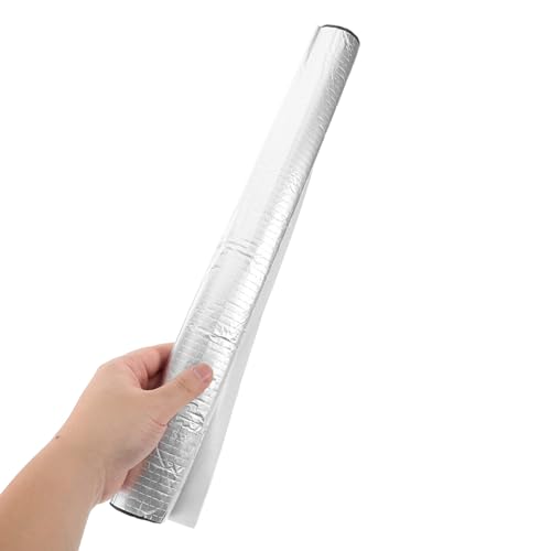 Protégez vos tuyaux d'eau extérieurs du gel avec ce manchon isolant autocollant
