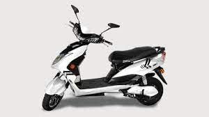 VIDYUTH Motors Zoom Electric Scooter | Electric Color:White Charging Time: 3 Hour Battery Capacity :22AH Top Speed :80 KMPH