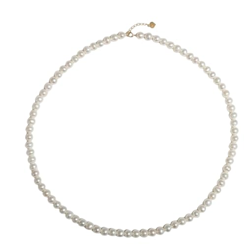 Collier en perles blanches et or pour illuminer vos tenues de soirée