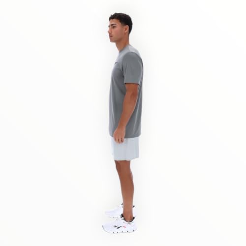 ID Train Knit Short con tejido de punto elástico y bolsillos laterales 5