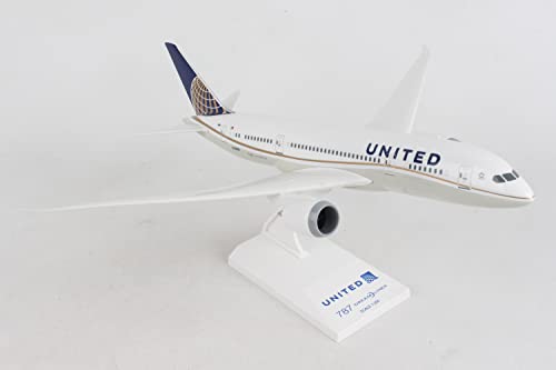 Daron Skymarks SKR709 United 787-8 Airplane Model Building Kit, 1/200-Scale