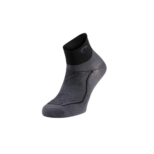 LURBEL Race Three, Calcetines de running, calcetines ligeros, calcetines Anti-ampollas, transpirables, Anti-olor, sin costuras, calcetín tobillero. (Marengo/negro, 39-41)