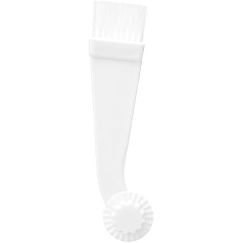 Chef Aid 3 in 1 Pastry Brush with Wheel Cover