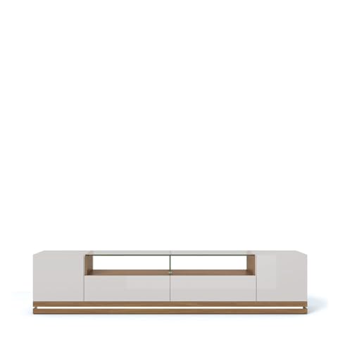 In Off White And Maple Cream