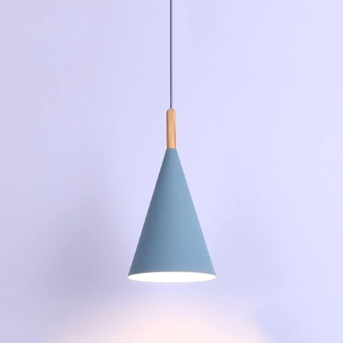 Suspension cône bleu hauteur réglable pour éclairer un salon sombre