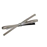 L'épingle à cheveux est faite de cuir doux et durable, avec un design classique d'arc. Il a une texture haut de gamme, est confortable à porter et n'est pas sujet à la déformation, soulignant un goût élégant.