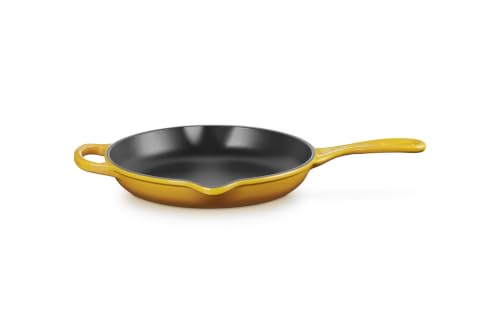Image of Le Creuset Enameled Cast Iron Signature Round Skillet, 9 inch, Nectar