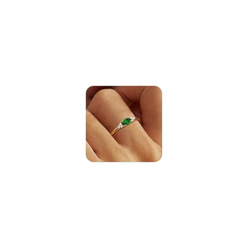 FUNEIA Gold Birthstone Rings for Women Non Tarnish Trendy Stackable Gold Rings that Don't Tarnish Dainty Emerald Green Gemstone Cubic Zirconia Wedding Engagement Ring for her Birthday Gifts Jewelry