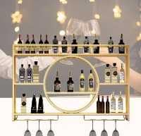 Étagères de bar à vin murales pour optimiser le rangement du salon