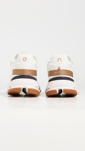 Image of On Women's Cloudnova 2 Sneakers