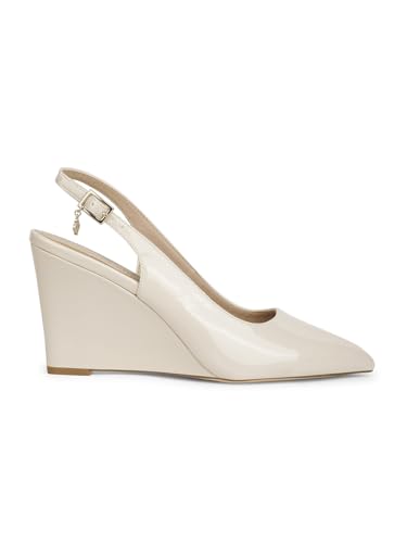 Image of Bata Women's Stylish Ballerina Flats - Trendy, Comfortable