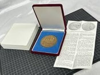 アポロ　月面着陸記念　銅メダル Amazon.co.jp: アポロ11号 月面着陸記念 大型メダル 銅製