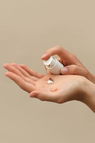 Dr. Hauschka Translucent Bronzing Tint, 0.6 Fl Oz