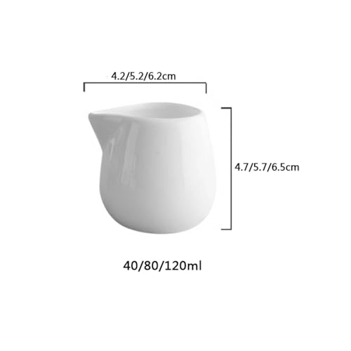 Café au chope occidental et petite cuillère à lait blanche sans manche