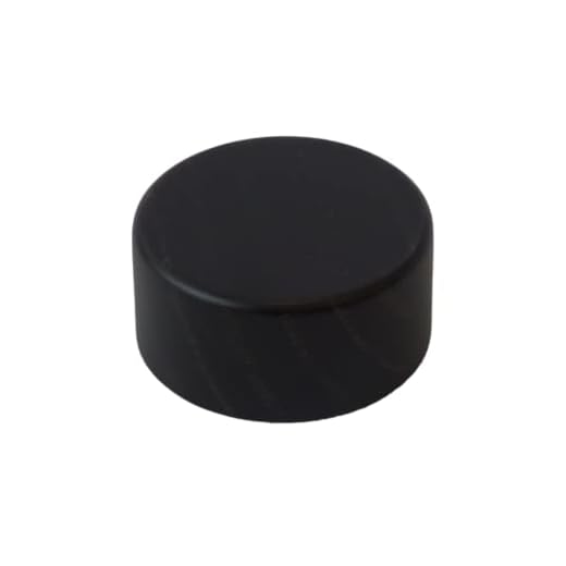 Peanas circulares de madera maciza. Acabado barniz Nogal mate. Grosor: 3 cms. Varias medidas. (Diámetro 6.5 * 3 cms)