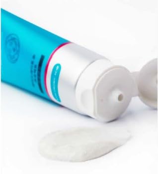 CONSLY_Hyaluronic Acid Facial Cleansing Foam, Hydrating Face Wash with Shea Butter, Fig Extract for All Skin Types - Image 3