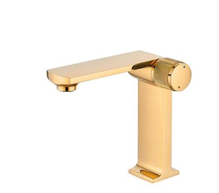 Robinet de lavabo cascade or brillant mitigeur design luxe pour vasque chic