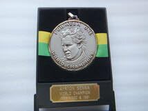 Amazon.co.jp: F1 ワールドチャンピオン アイルトン セナ 記念メダル