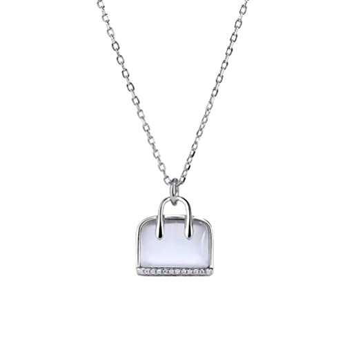 Collier d'opale et chaîne de clavicule en argent pour sublimer vos tenues d'été