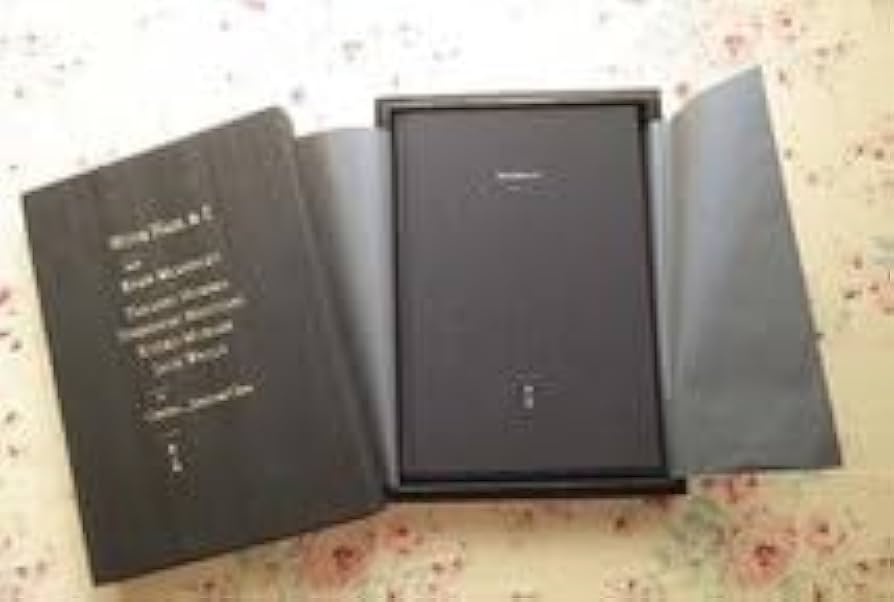 With Nail & I （釘と私）限定500部 With Nail & I” edited by Ryan Mcginley for Cartier_ Juste un