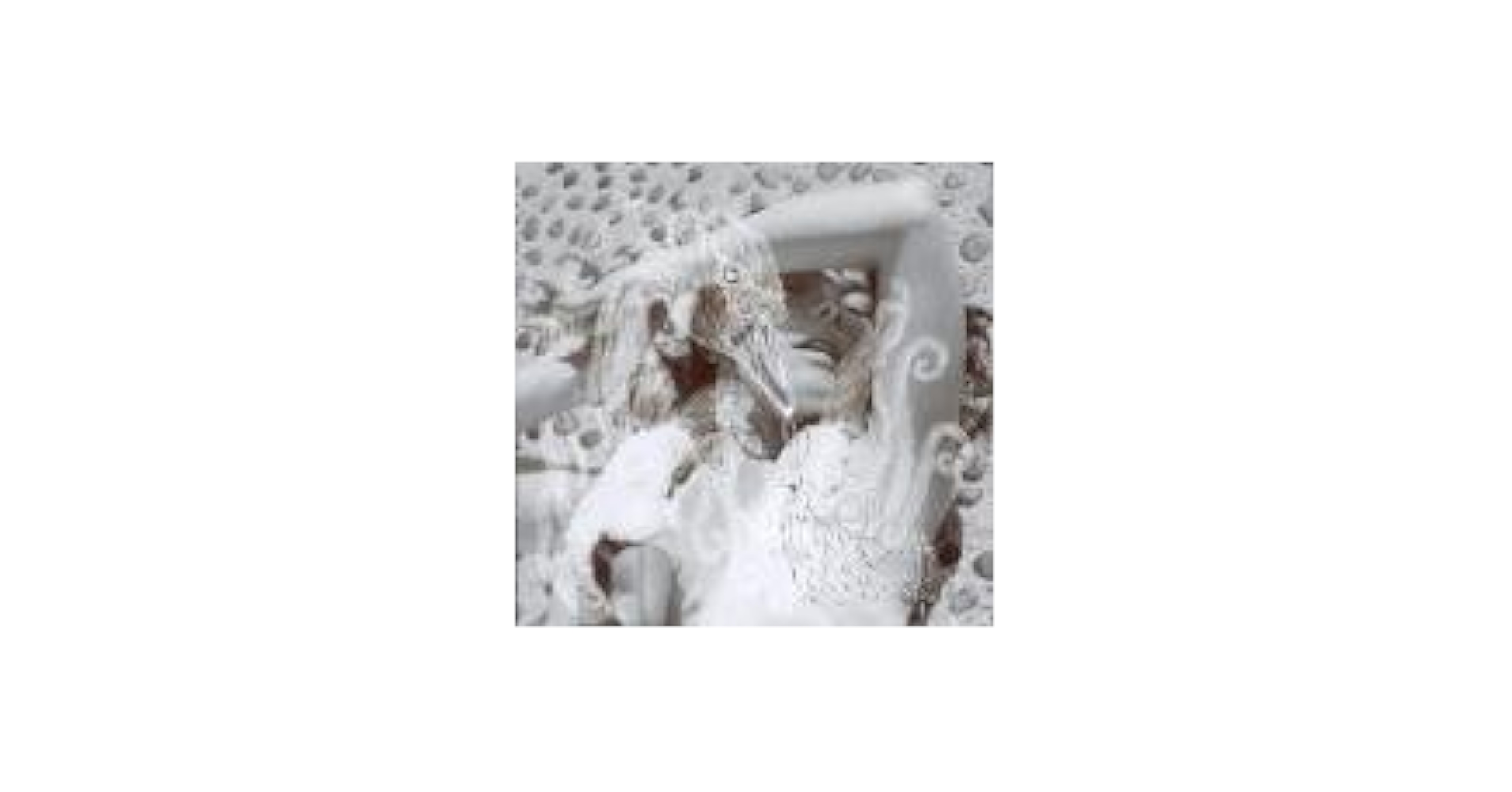 Amazon.com: BJORK VESPERTINE: CDs & Vinyl
