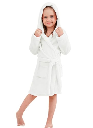 Umeyda Girls Fleece Hooded Robes, Warm Printed Bath Robe for Kids Soft Fuzzy Bathrobe for Gifts2