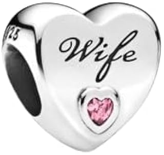 حلية على شكل قلب بتصميم كلمة Wife Love