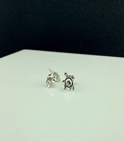 Silvercloseout Sterling Silver Small Turtle Womens Stud Earrings Rhodium Plated Silver Turtle Studs #TOP4