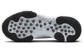 Nike Women's Alpha Huarache Elite 4 Softball Turf Shoes SZ 8 Black | White4