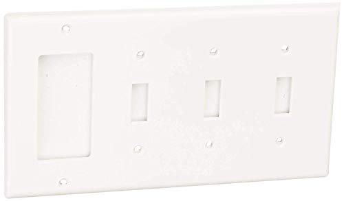 Placa combinada Leviton 80732-W de 4 elementos en color blanco para interruptor y enchufe GFCI 4