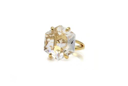 Grande déclaration bague en cristal de quartz contre les bijoux ternes