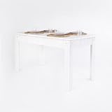 La mesa de comedor extensible es una práctica mesa para el comedor con dos posiciones, que te permitirá pasar de 4 a 6 u 8 comensales gracias a su sistema de fácil extensión de 44 cm de ancho.