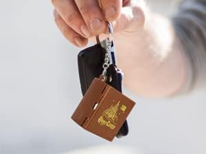 Miniatura 2 de Llavero de libro 3D para mochila para niños, paquete de 4, mini juguetes emergentes 3D para niños y niñas, bonitos llaveros para llaves de