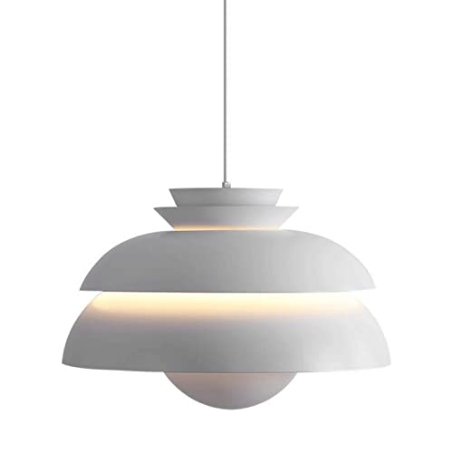 Luminaires suspendus industriels au design de grange créatif et finitions soignées