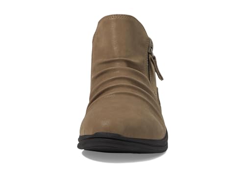 Image of Clarks Women's Breeze Range