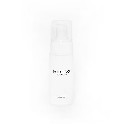 Limpiador facial espuma hidratante con ingredientes naturales. Vegano para todo tipo de pieles.